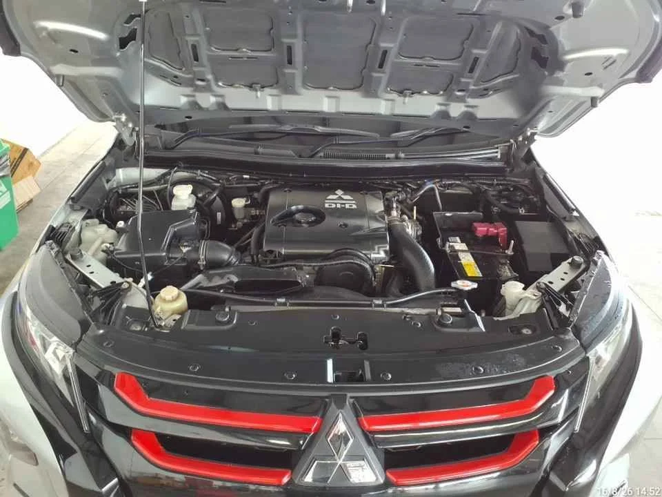 2022 Mitsubishi Triton V 2