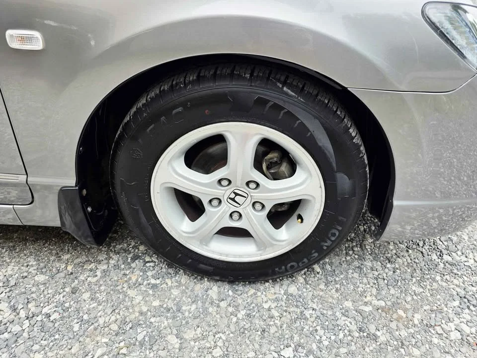 2006 Honda Civic VIII 2