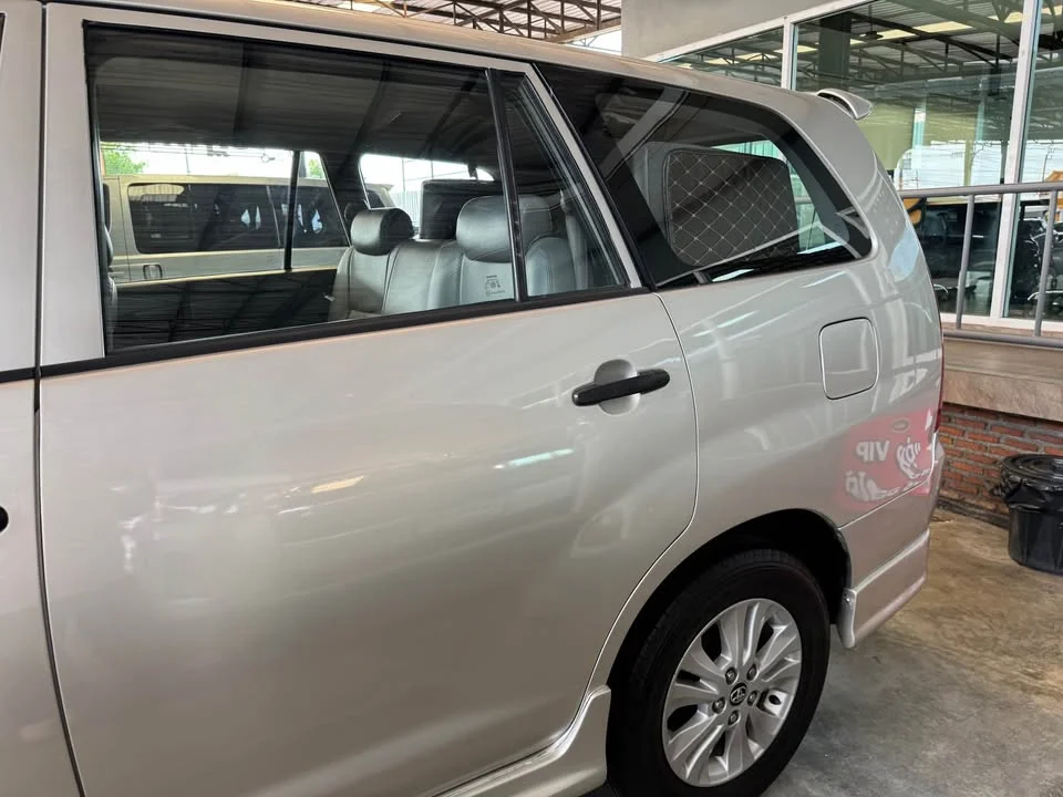 2007 Toyota Innova I 3