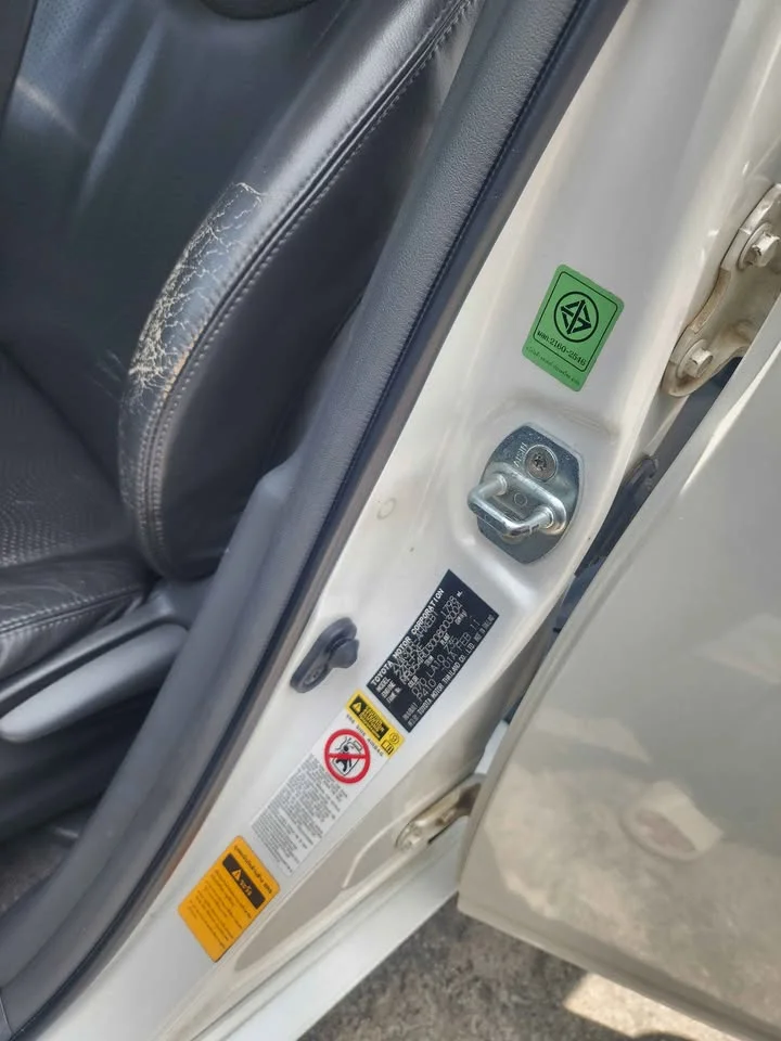 2011 Toyota Prius III 2
