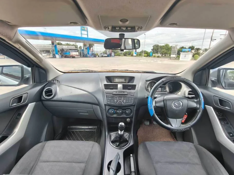 2012 Mazda BT-Series II 2