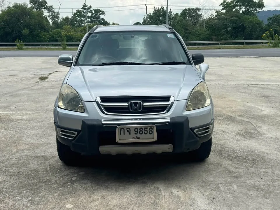 2002 Honda CR-V II 2