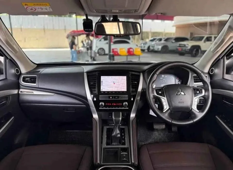 2023 Mitsubishi Pajero Sport III 3