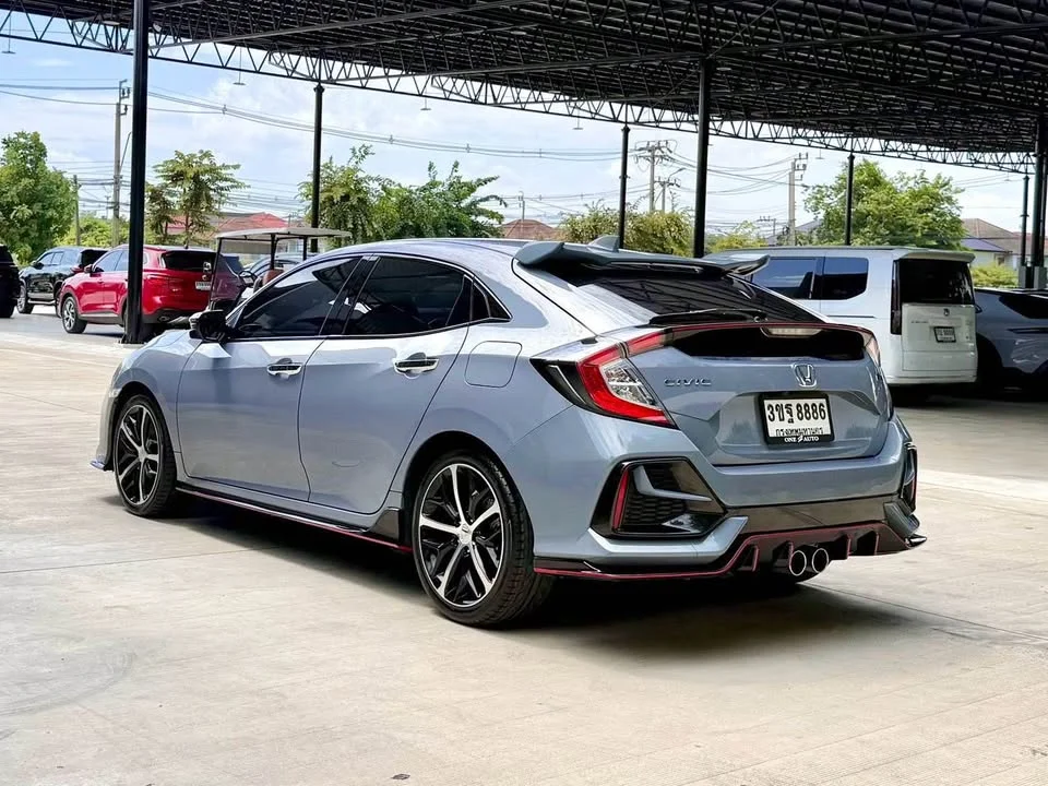 2022 Honda Civic X 2
