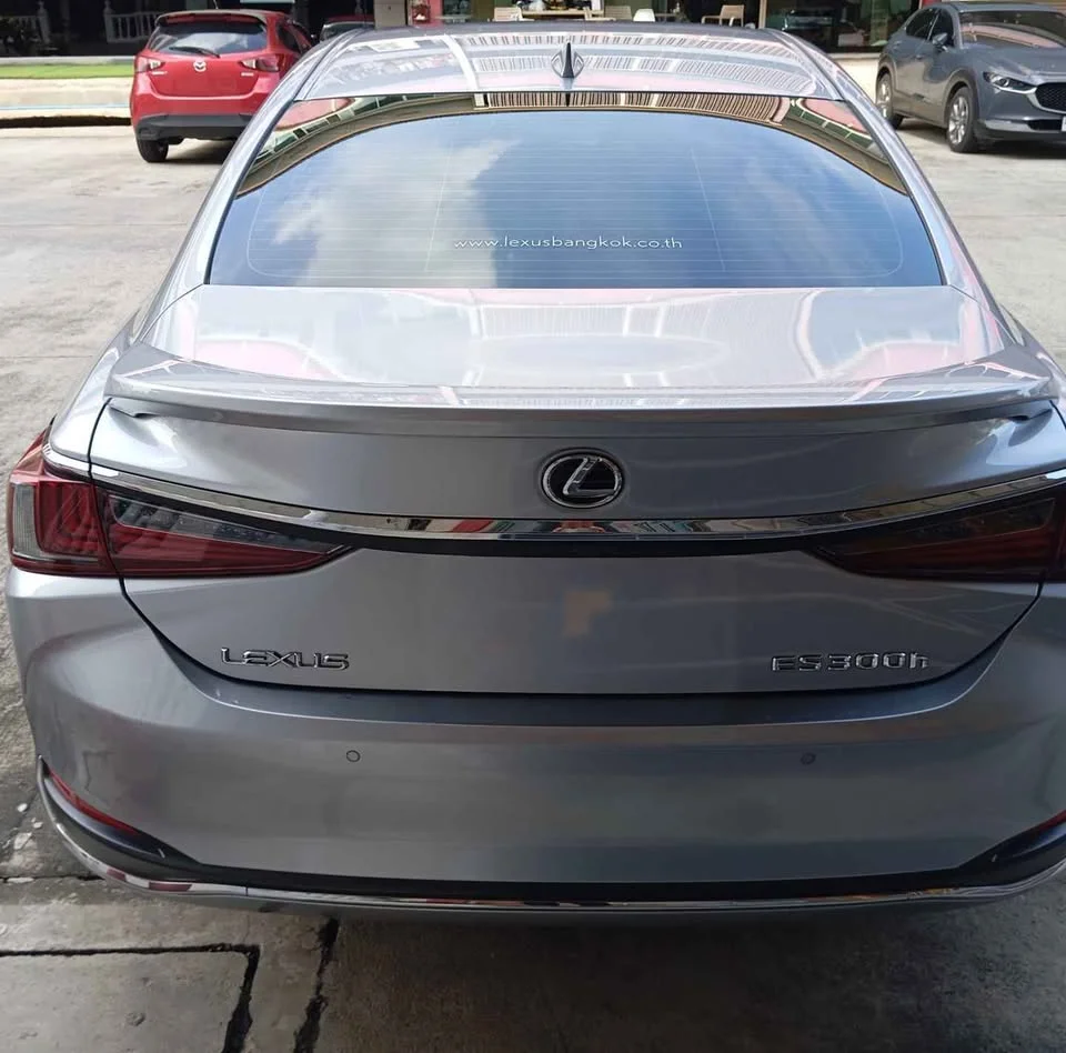 2022 Lexus ES VII 2