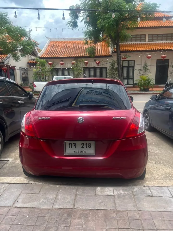 2012 Suzuki Swift II 2