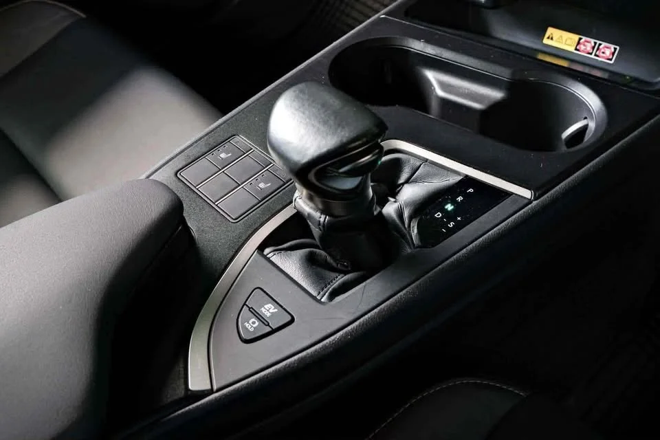 2023 Lexus UX ZA10 2