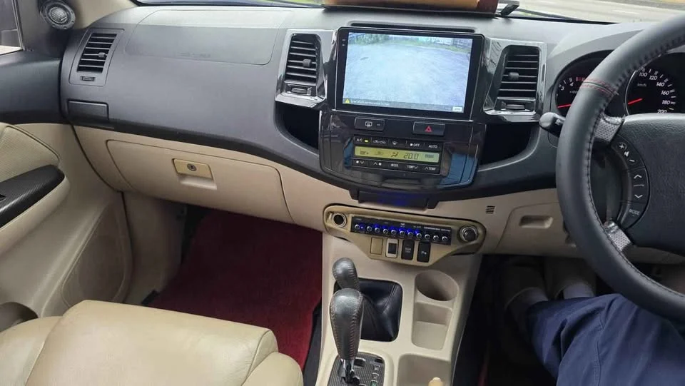 2007 Toyota Fortuner I 3