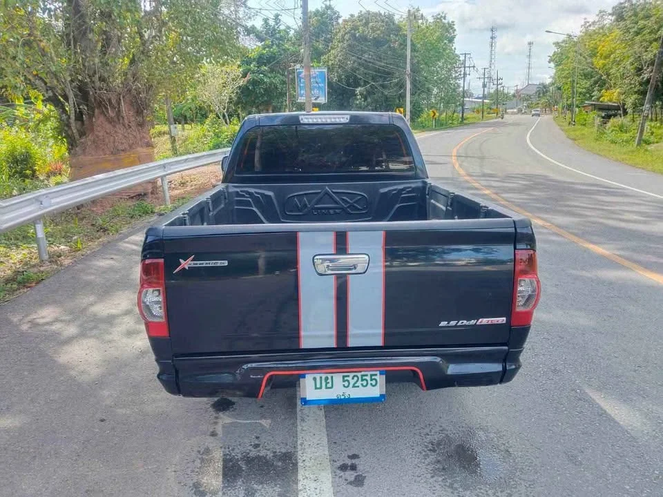 2011 Isuzu D-Max I 3