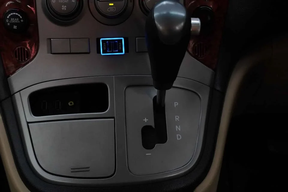 2012 Hyundai H-1 II 3