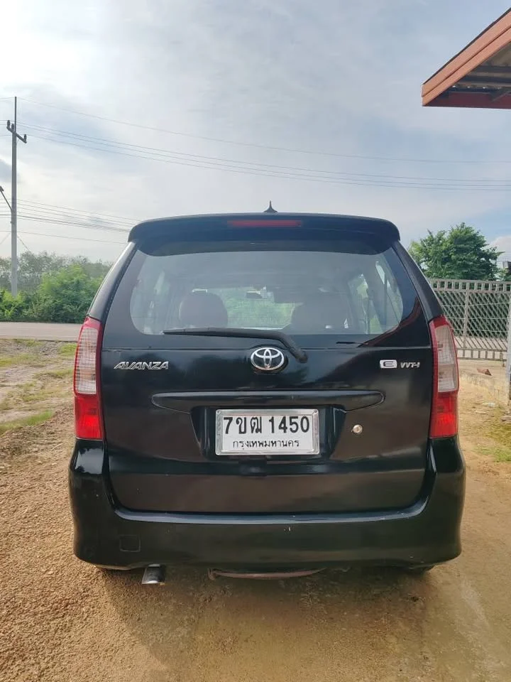 2005 Toyota Avanza I 2