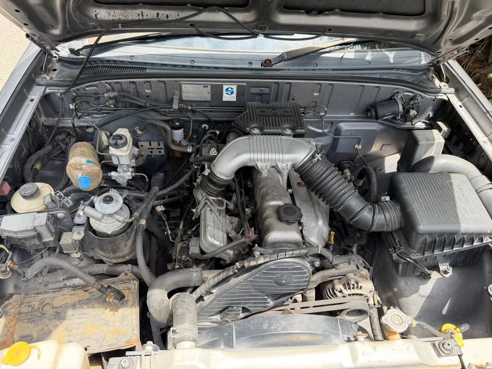 2010 Mazda 2500 Fighter V 3