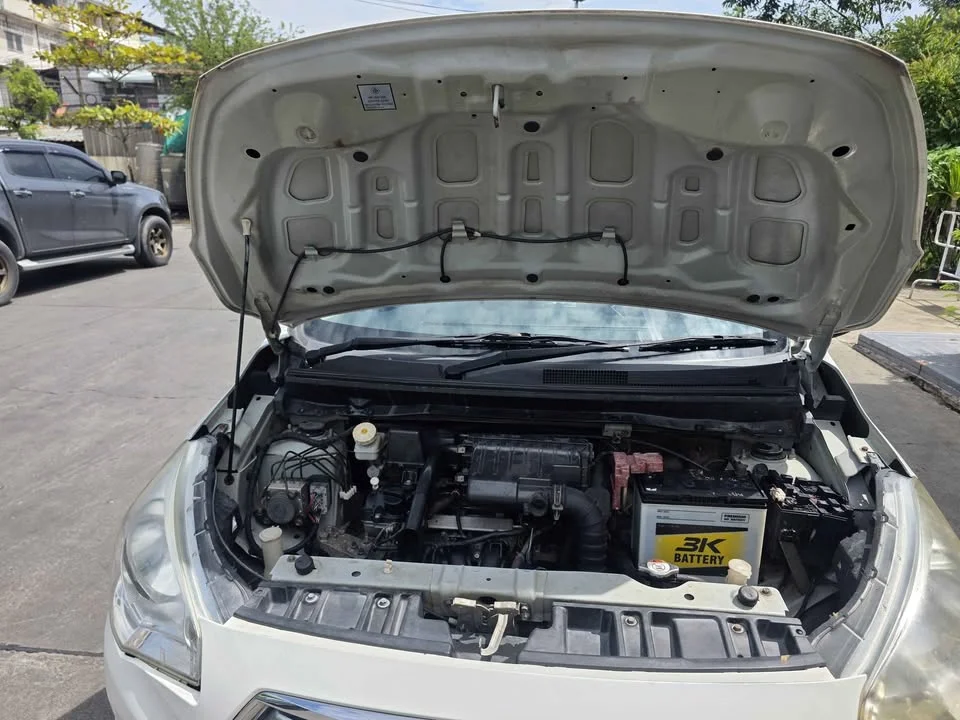 2014 Mitsubishi Attrage VI 2