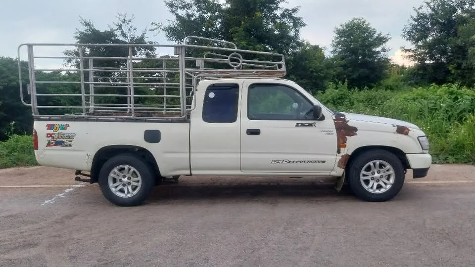 2003 Toyota Hilux Tiger VI 2