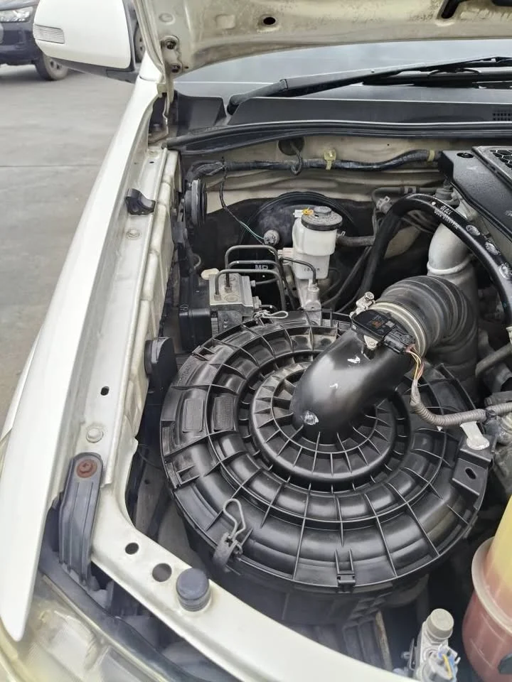 2013 Toyota Hilux VII 3
