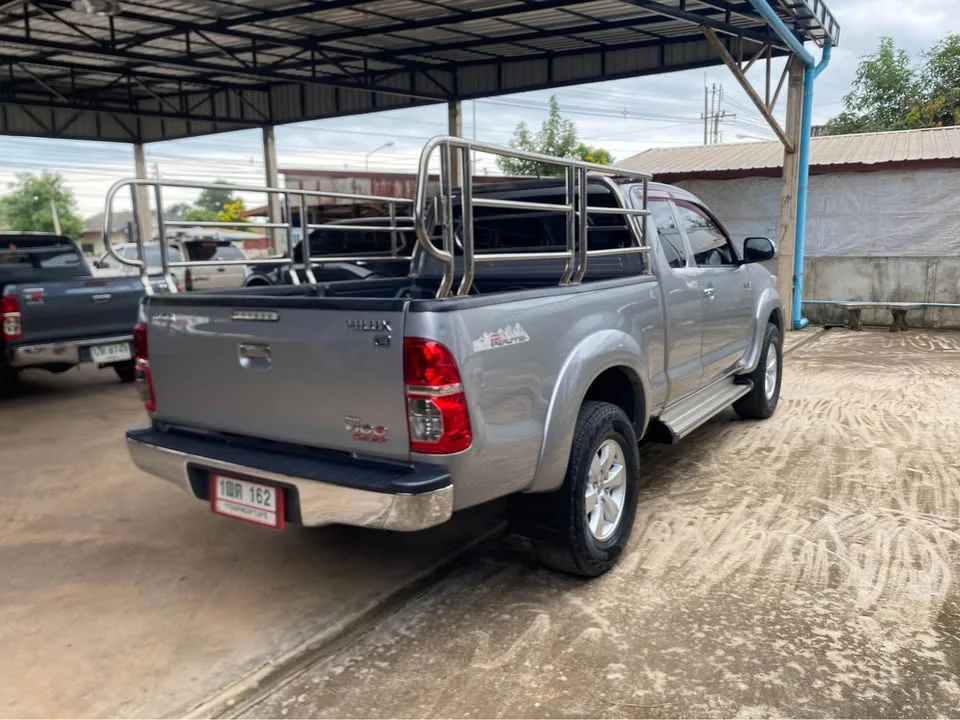 2014 Toyota Hilux VII 3