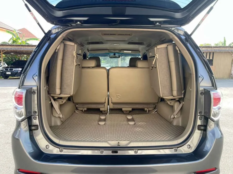 2013 Toyota Fortuner I 2