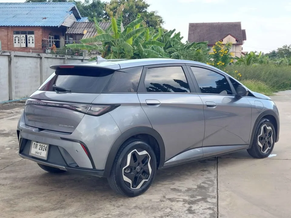 2023 BYD Dolphin 2