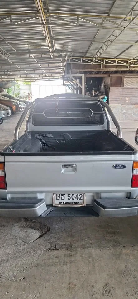2004 Mazda 2500 Fighter V 3