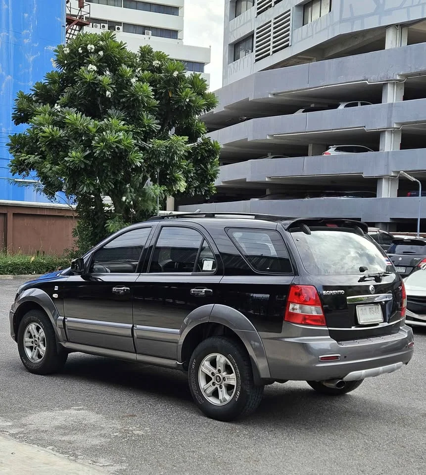 2003 Kia Sorento I 3