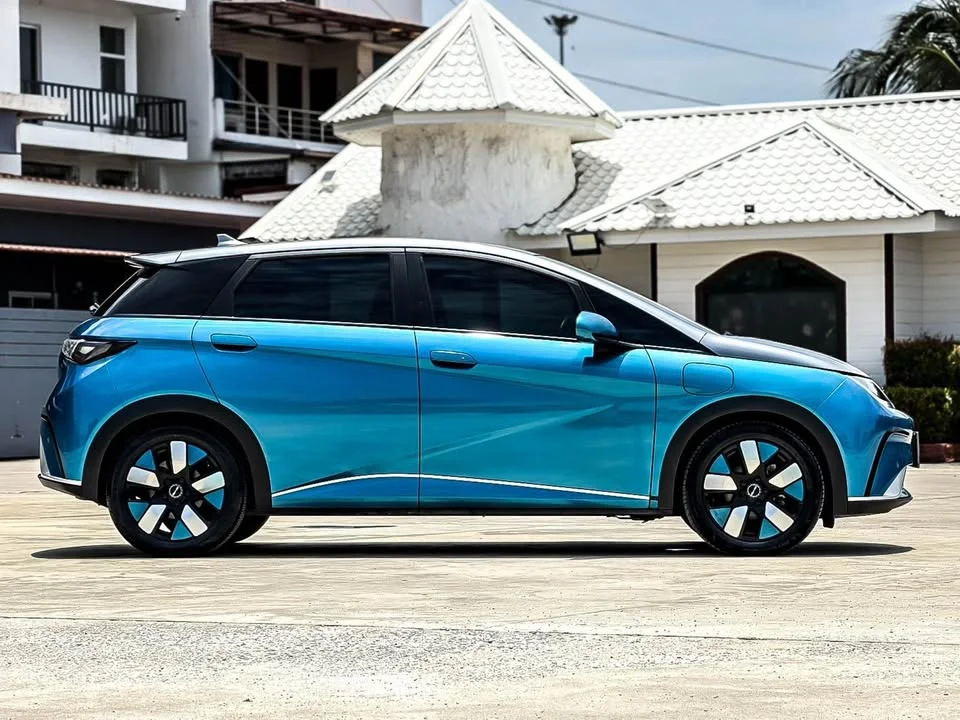 2023 BYD Dolphin 3