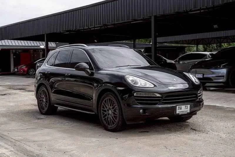 2012 Porsche Cayenne II 2