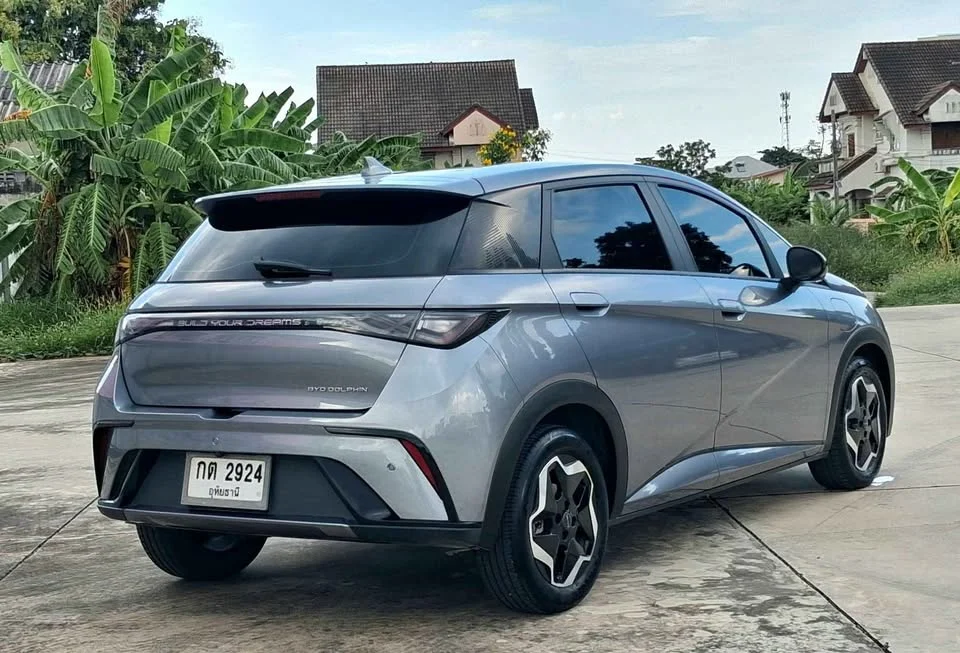 2023 BYD Dolphin 2