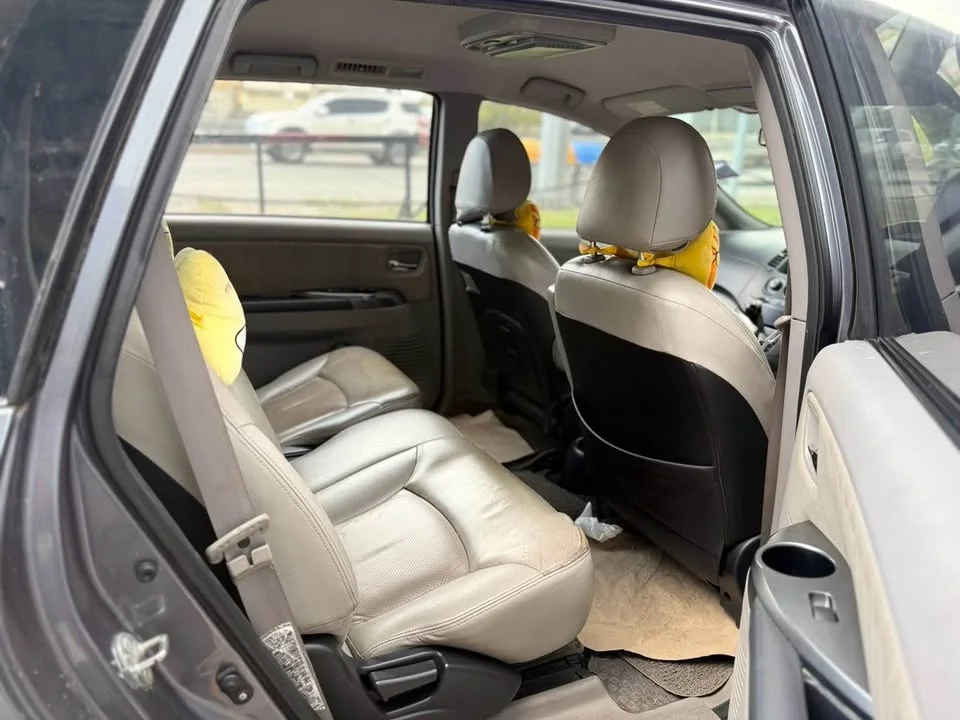 2008 Mitsubishi Space Wagon IV 2