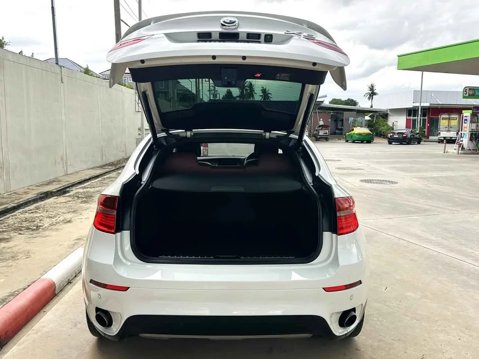 2012 BMW X6 E71, E72 3