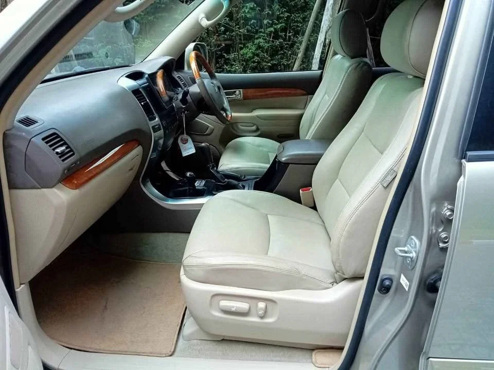 2003 Toyota Land Cruiser Prado J120 2
