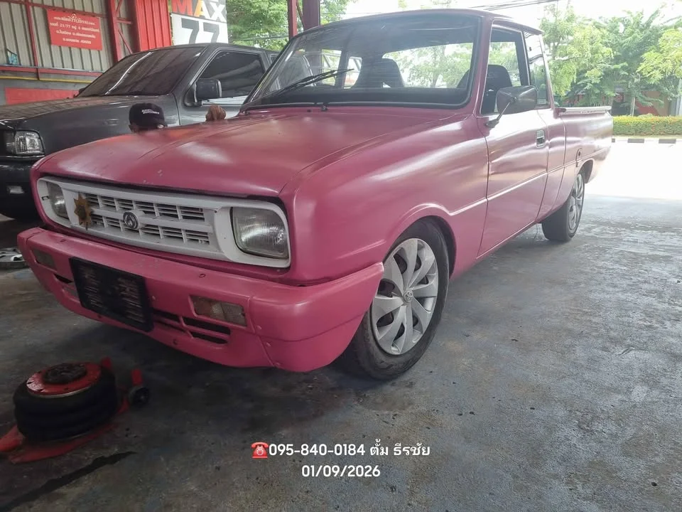 1990 Mazda B-series (Familia) III 2