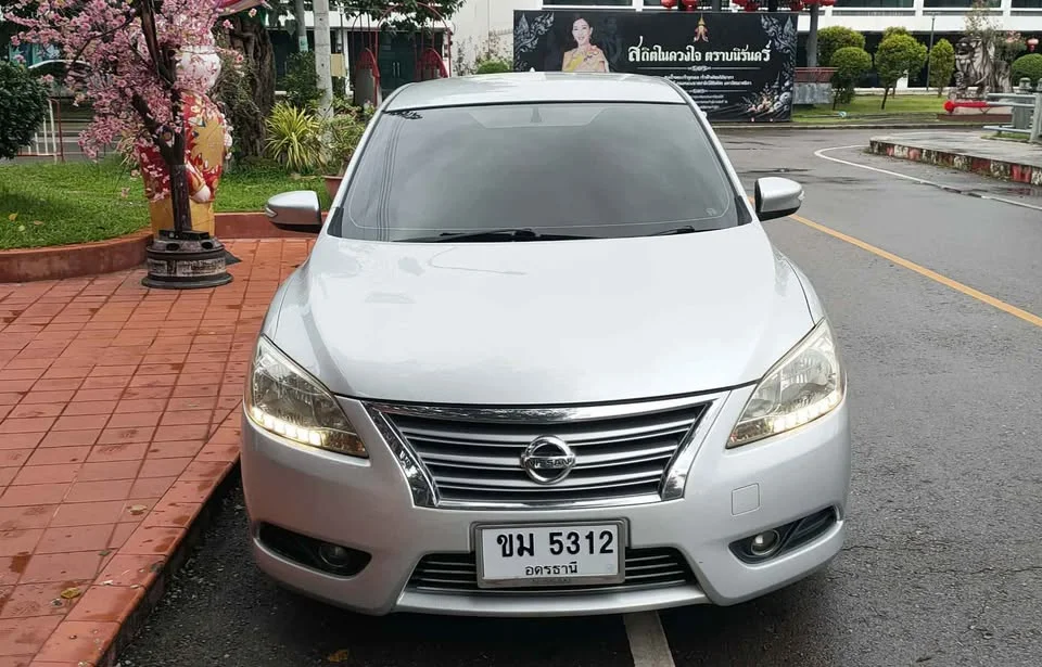 2012 Nissan Sylphy III (B17) 2
