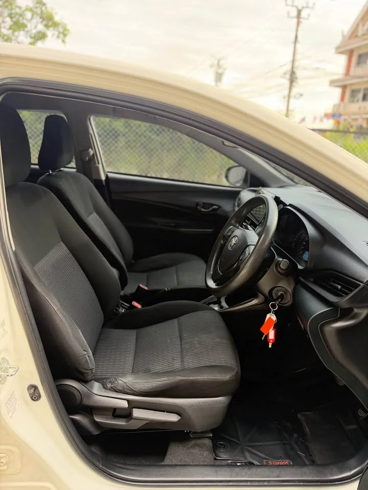 2021 Toyota Yaris ATIV III 3