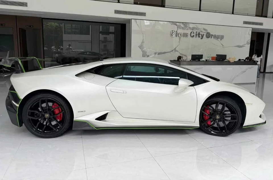 2015 Lamborghini Huracan 3