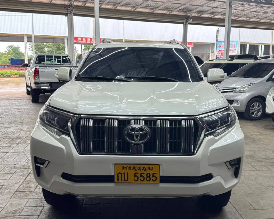 2012 Toyota Land Cruiser Prado J150 3