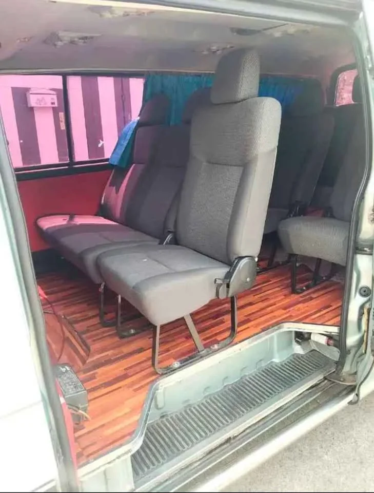 1997 Toyota Commuter IV (H100) 3