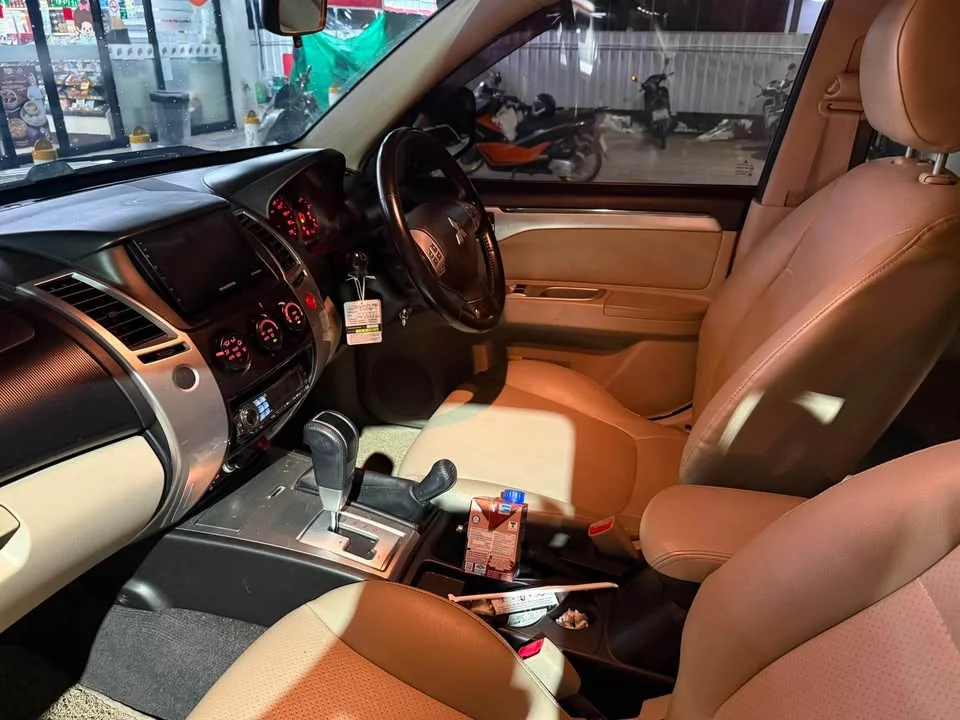 2009 Mitsubishi Pajero Sport II 2