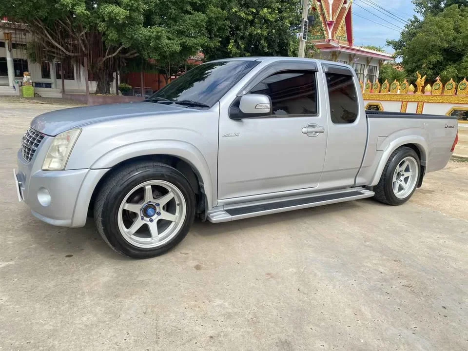 2008 Isuzu D-Max I 2