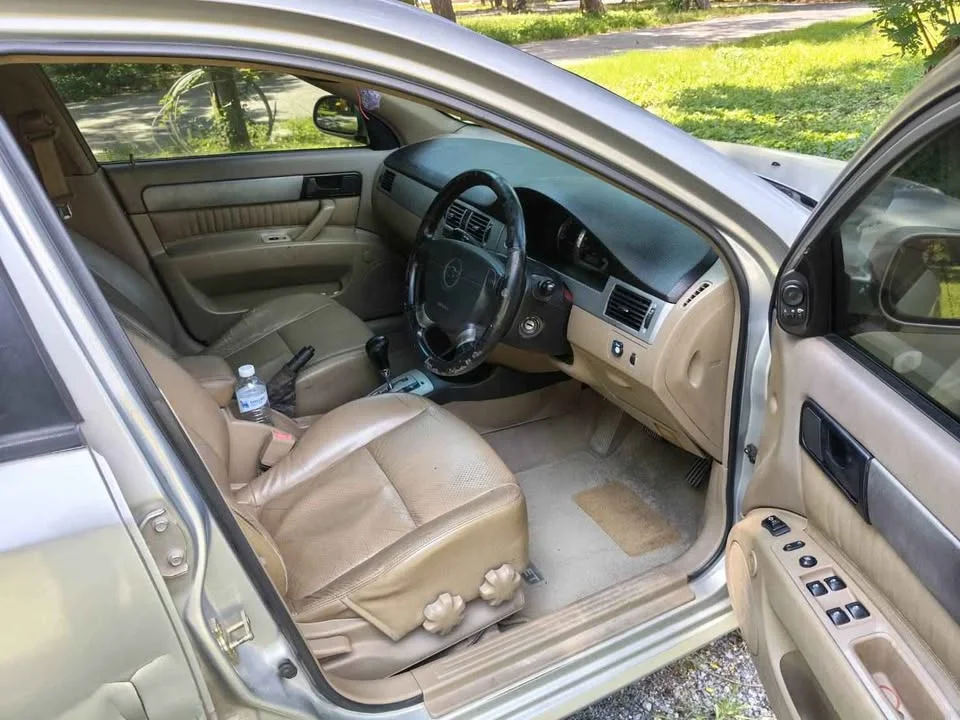 2005 Chevrolet Optra 2