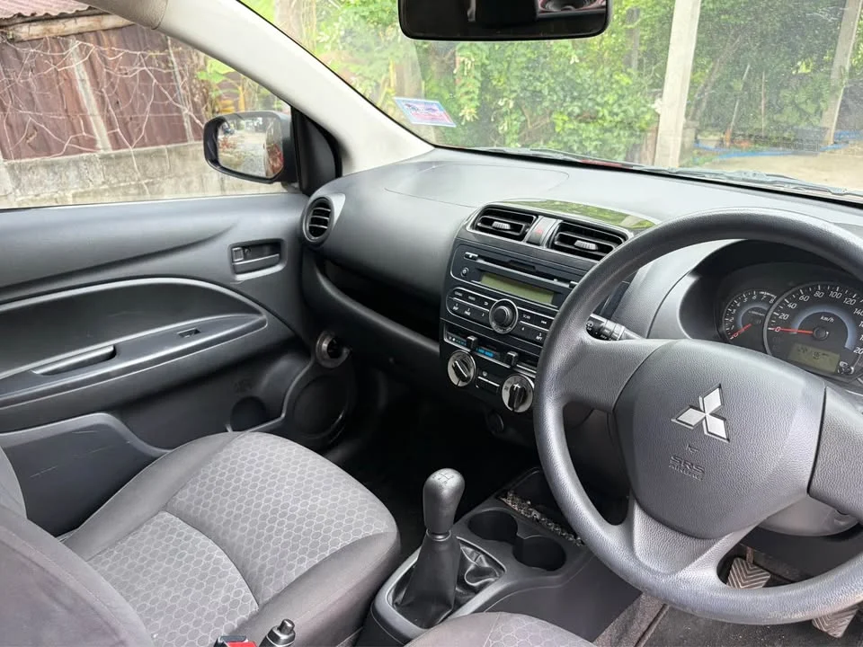 2013 Mitsubishi Mirage VI 2