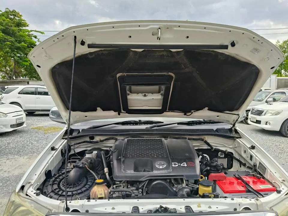 2010 Toyota Hilux VII 3