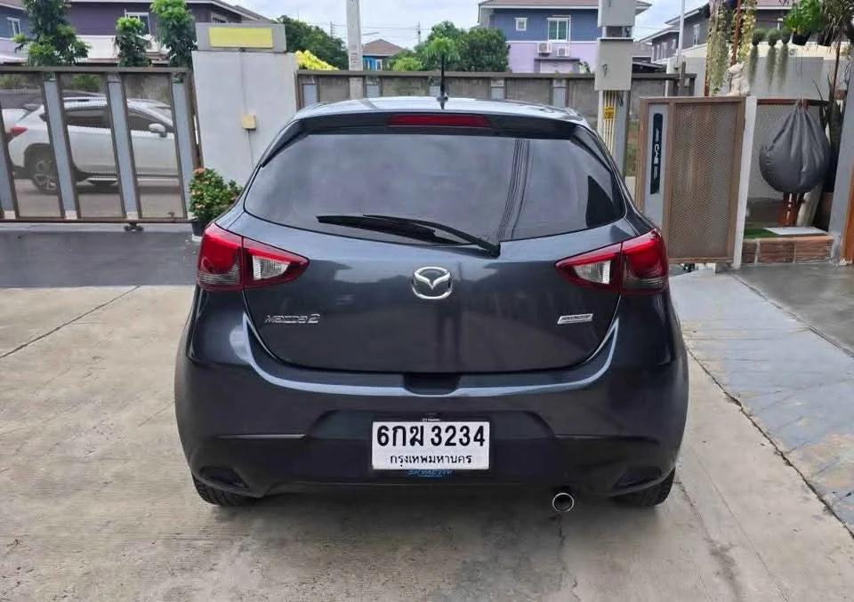 2016 Mazda 2 III 3