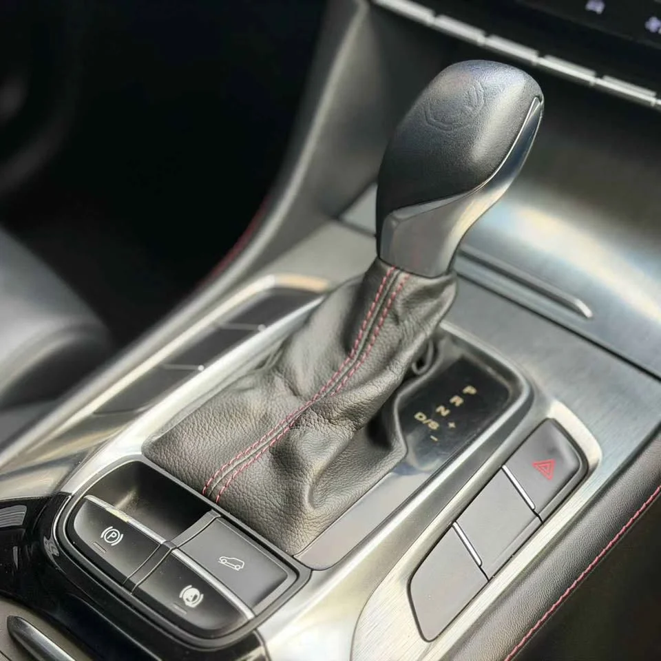 2021 MG HS 2