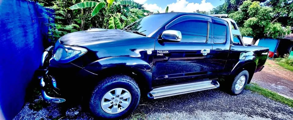 2010 Toyota Hilux VII 2