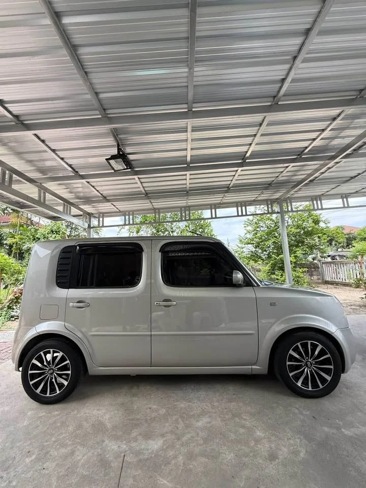 2011 Nissan Cube II (Z11) 2