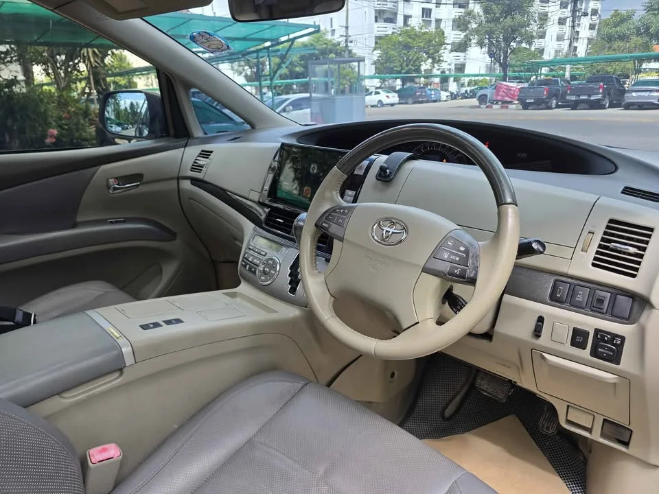 2008 Toyota Estima III 3