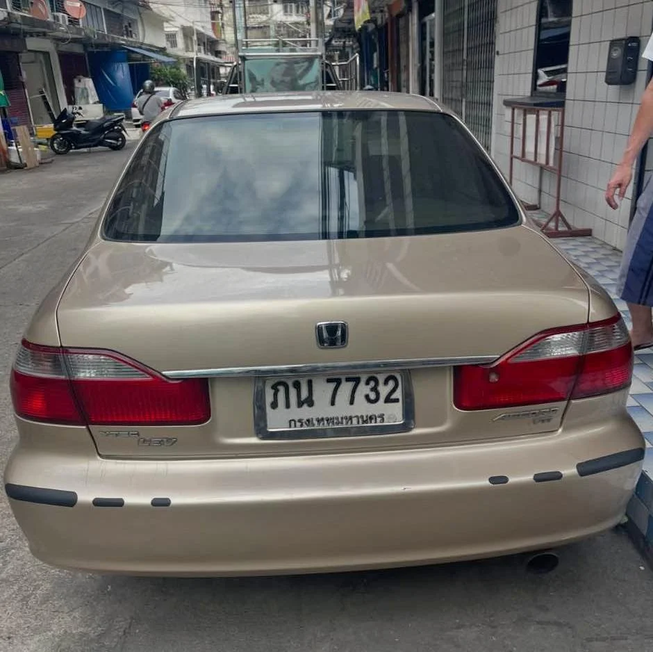 2000 Honda Accord VI 2