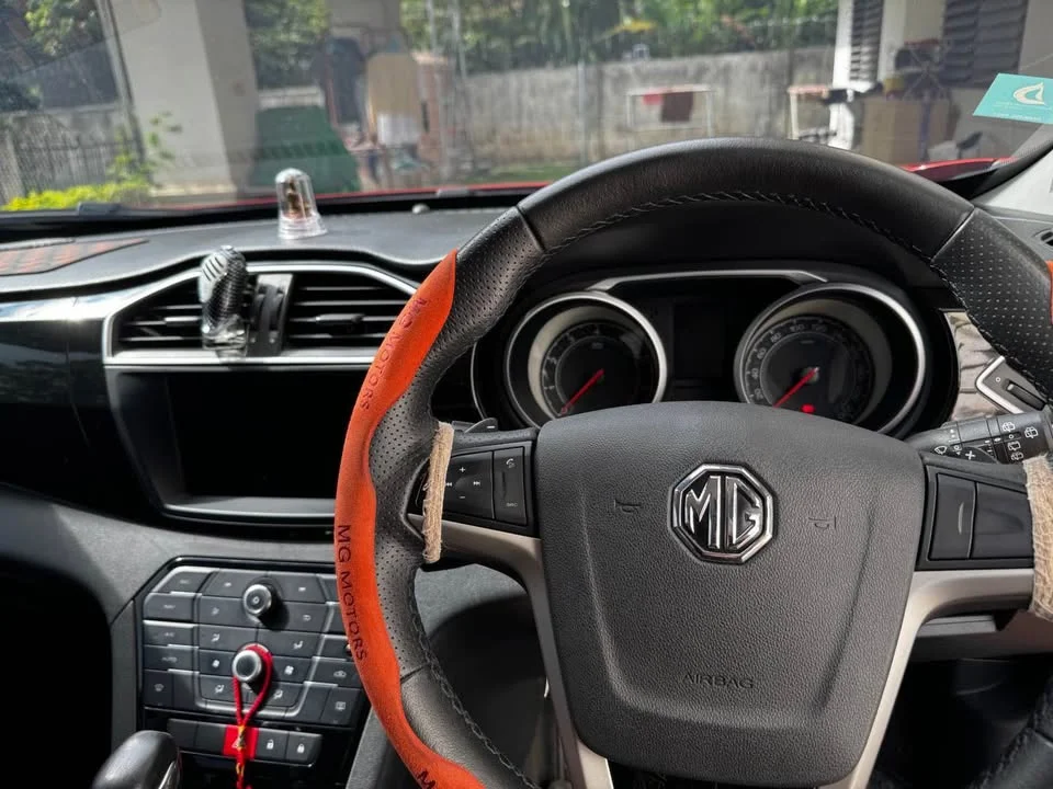 2017 MG GS 2