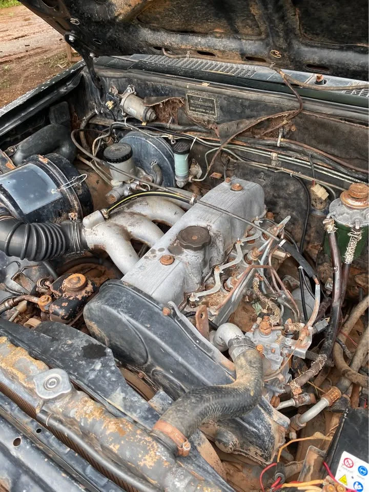 1971 Mitsubishi Triton II 3