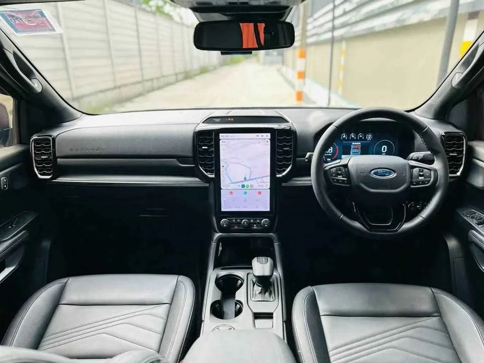 2026 Ford Everest III 2